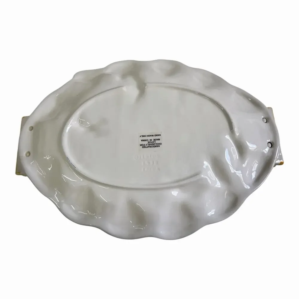 Lotus vintage serving
